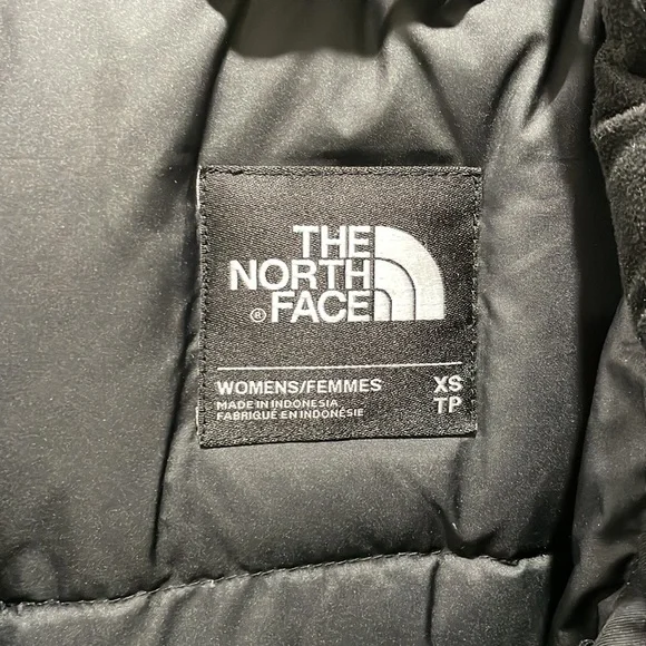 The North Face Jacket - Picture 2 of 6